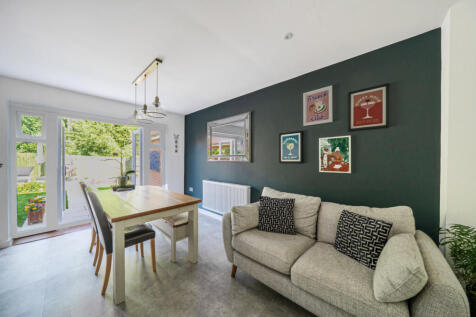 1-1312242-1-6858f...