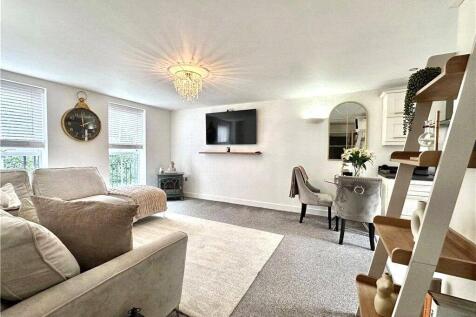 Parklands Court, Yarm Road photo 4