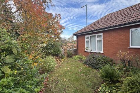 Photo 04-11-2025,...