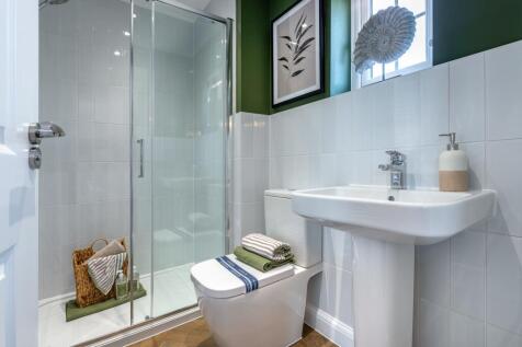 The Pearls Avondale Show Home En Suite