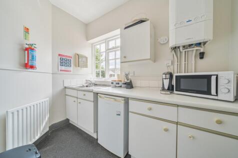 1317968-3-68890ad533ce8