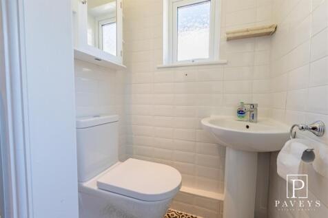 SHOWER ROOM &amp; CLOAKROOM