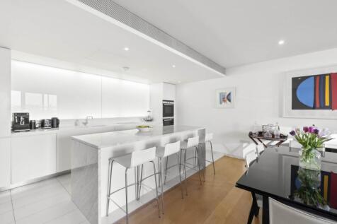 Albion Riverside, 8 Hester Road, SW11 photo 3