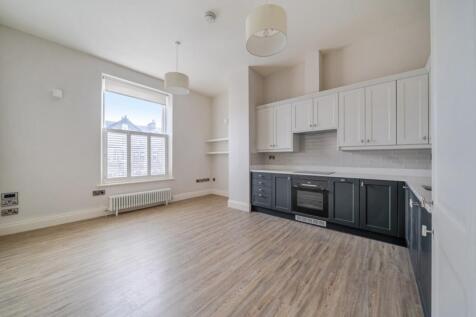 EweMove Harrogate Apt One Living Kitchen
