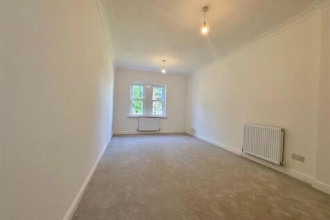 Preswylfa Court, Merthyr Mawr Road, Bridgend photo 5