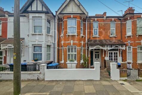 London, NW2 - property photo