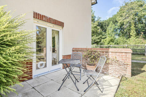 1325182-4-687611d...