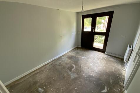 Over 55s Independent Living, Louis Le Prince Court, Bayswater Place, Harehills, Leeds photo 4