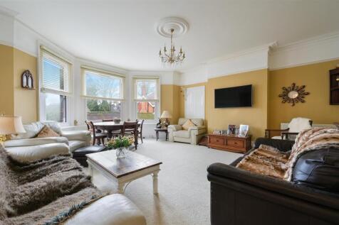 DE BURGH HOUSE, APARTMENT 3- (1).jpg