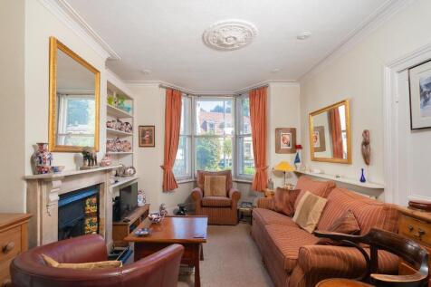 3J9WRCN - Reception F.jpg