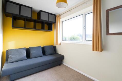 21, Ratcliffe Road, Solihull, B91 2JA DML1439_3.jp