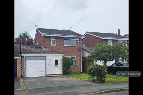 3-bed detached on Rushton Drive, Middlewich, CW10, £1,150/mo