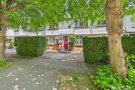 Aylesbury, HP21 - property photo