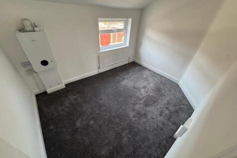 High Row, Loftus photo 5