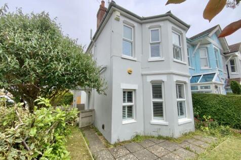 Bournemouth, BH6 - property photo
