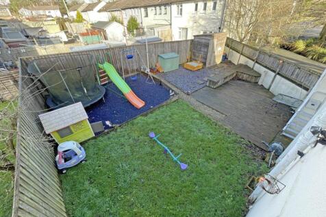 Farm Lane 16 - Garden Front.jpg