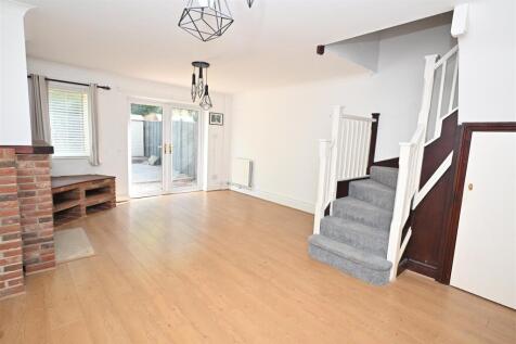 Lounge/ dining room