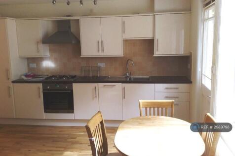 Lounge / Kitchen - Photo 2