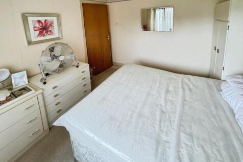 978c8959--4CB5-91EF-FD25867A1522-94187-00000D4157A