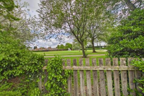 CAM05175G0-PR0269-STILL015.jpg