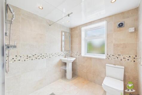 Bathroom EmilyDimelowEwemoveWhitchurchandNantwich