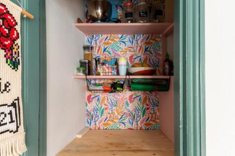 0B6ALH - Pantry A.jpg