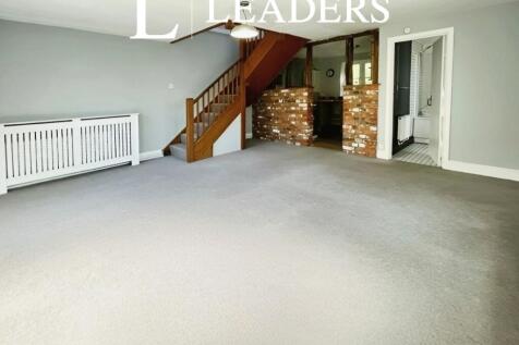 `The Cottage`, Falconers High Wych Road, Sawbridgeworth, CM21 photo 3