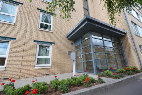 3 Double Bedroom Apartment to Rent