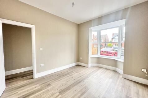 Heath Road, Penketh, Warrington photo 5