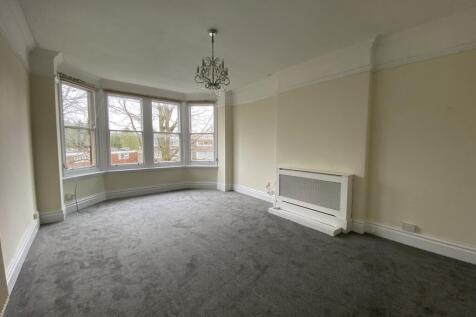 Fields Park Road, Newport,  photo 3