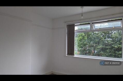 Oakwood Lane, Leeds, LS8 photo 4