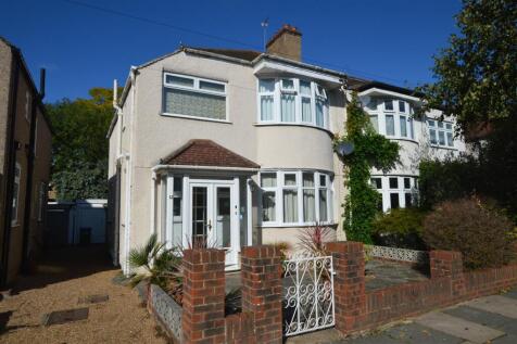 12 Alton Gardens sunny.JPG