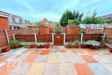 PHOTO-2025-10-14-18-05-04 (14).jpg