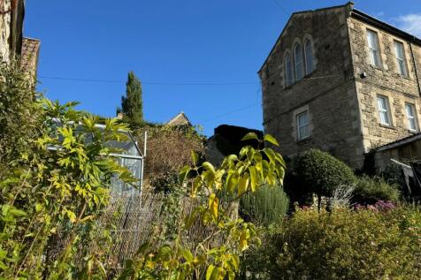 Communal gardens