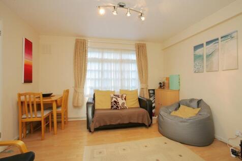 53_ashdown_way_loung