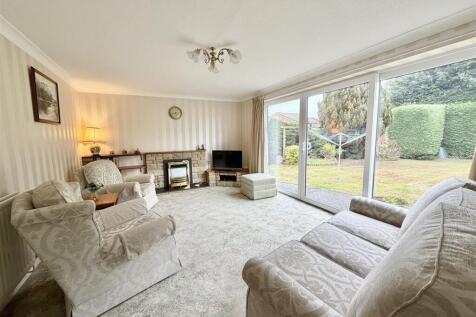 5 Ellesmere Drive-7.jpg