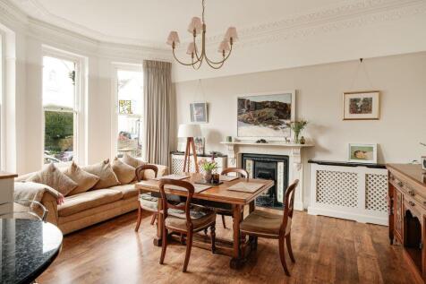 6 bed, 3 bath Semi-Detached in Bristol - Photo 7