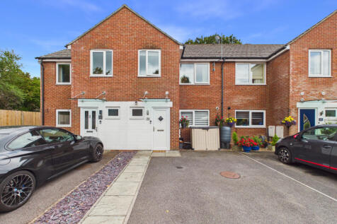 3 Bedroom Terraced House for Sale