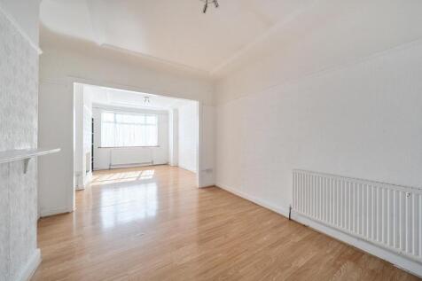 Davidson Frost-Wellings, DFW, Uppingham Avenue, St