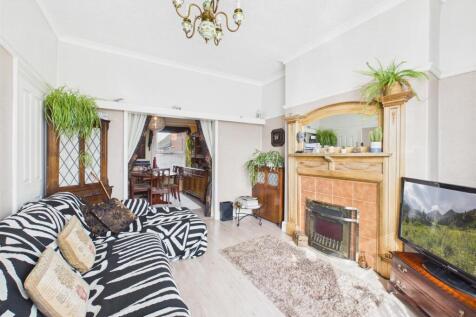Lounge: