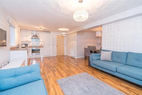 Lounge/Kitchen