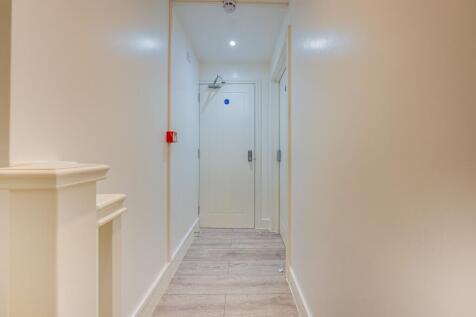 Double Room in Trosley Avenue, Gravesend photo 5