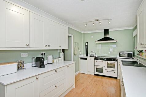 Scarcewater, Grampound Road, Truro, Cornwall, TR2 7