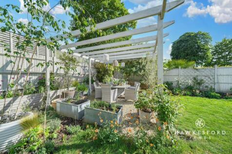 Chegworth Gardens, Sittingbourne - Garden