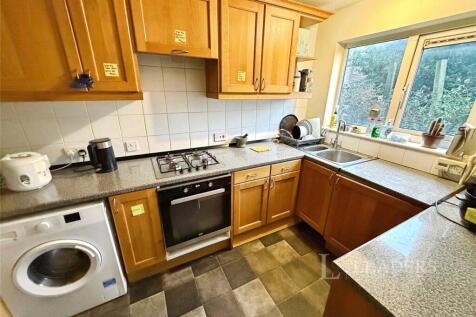 Hornet Close, Fareham, PO15 photo 3