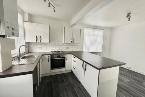 Westminster Gardens, Clayton photo 3