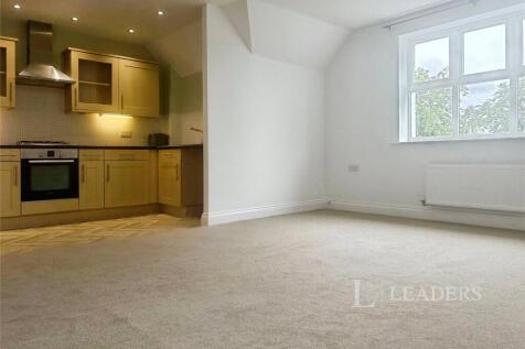 The Limes, Chalford Grange, Fareham, Hampshire, PO15 photo 4