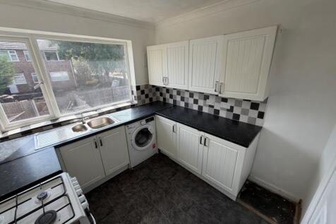 Gravelly Lane, Erdington, Birmingham, B23 5SF photo 4