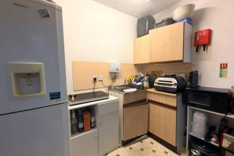 Kitchenette.jpg