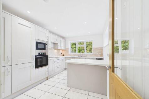 Colemore Road, Bournemouth, Dorset photo 3